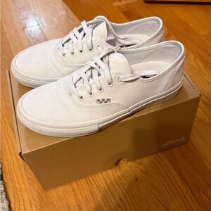 Vans Authentic True White Skate Shoe (PopCush)